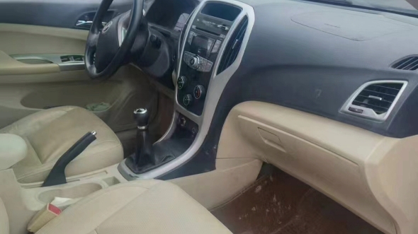 [玫瑰][玫瑰]新到2014年5月,新款比亚迪f3,车况精品,1.