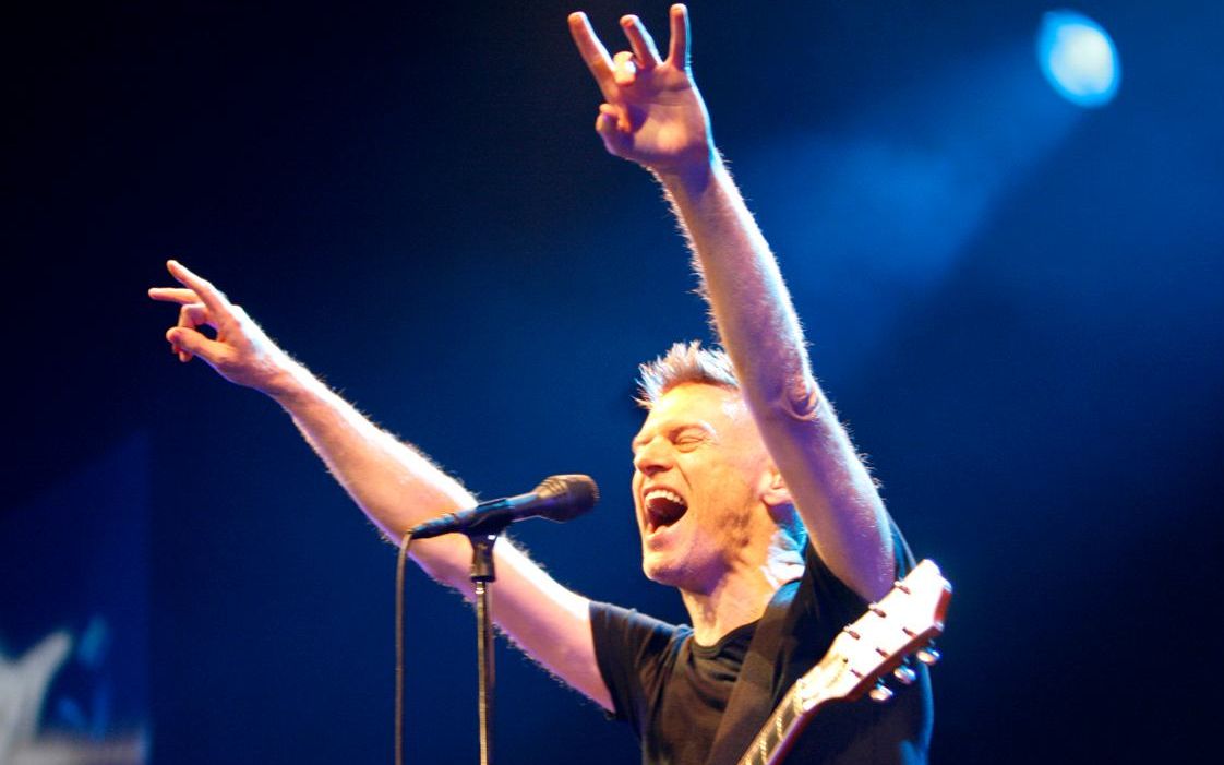 摇滚老炮bryan adams——live at slane castle演唱会_哔哩哔哩_bili