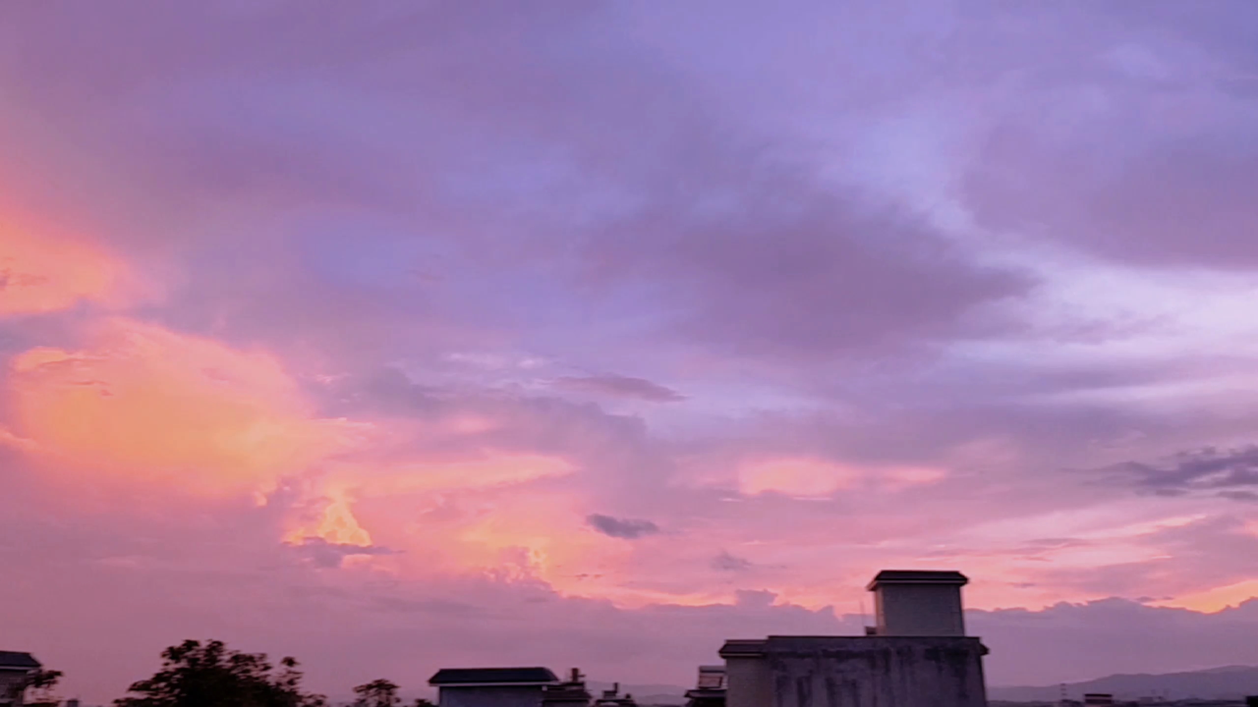 超梦幻的紫色晚霞!