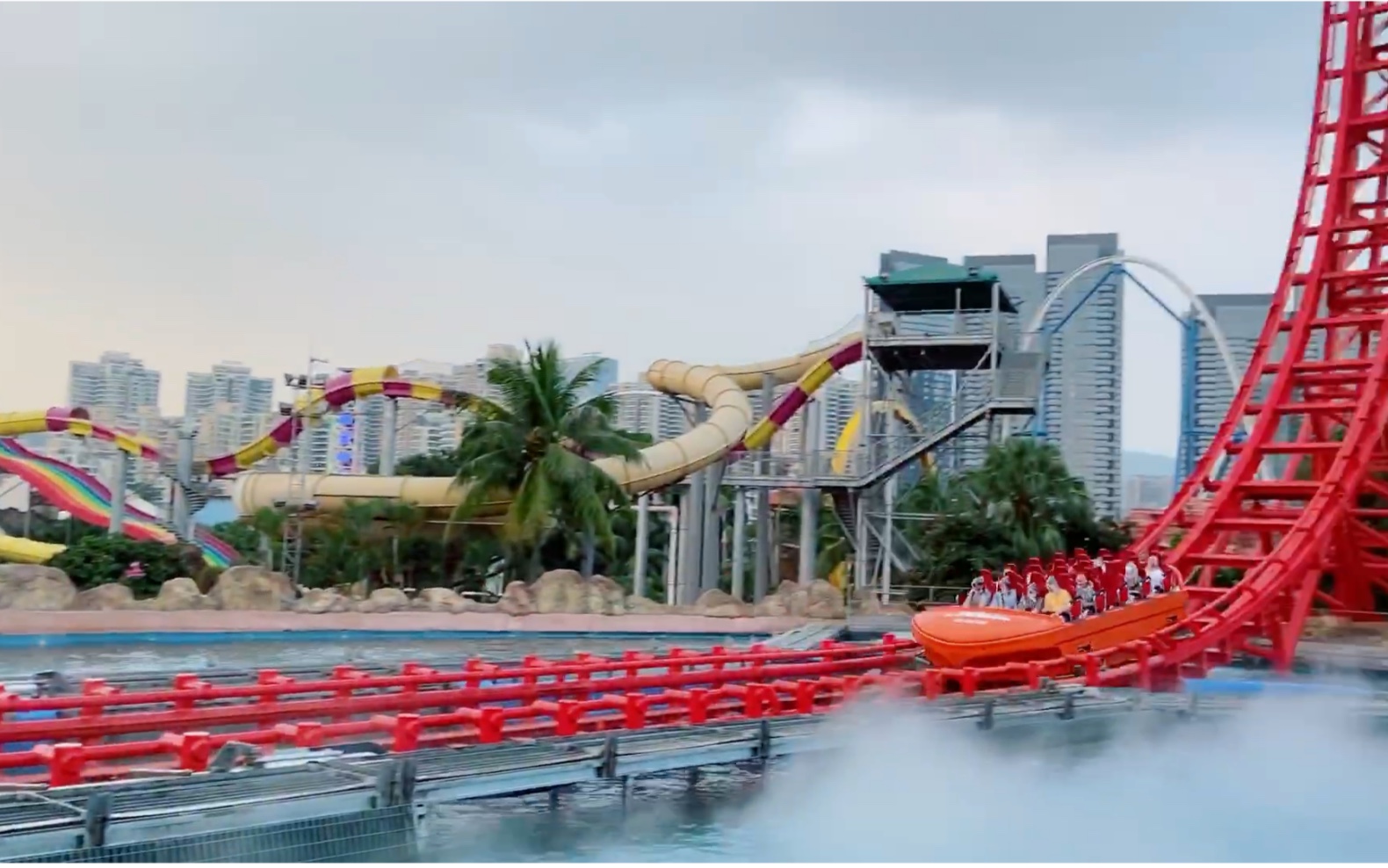 深圳欢乐谷热门推荐:金涛骇浪.想玩的可以提前了解一下