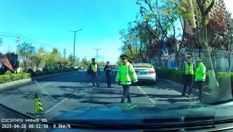 比亚迪: 这就是口碑！