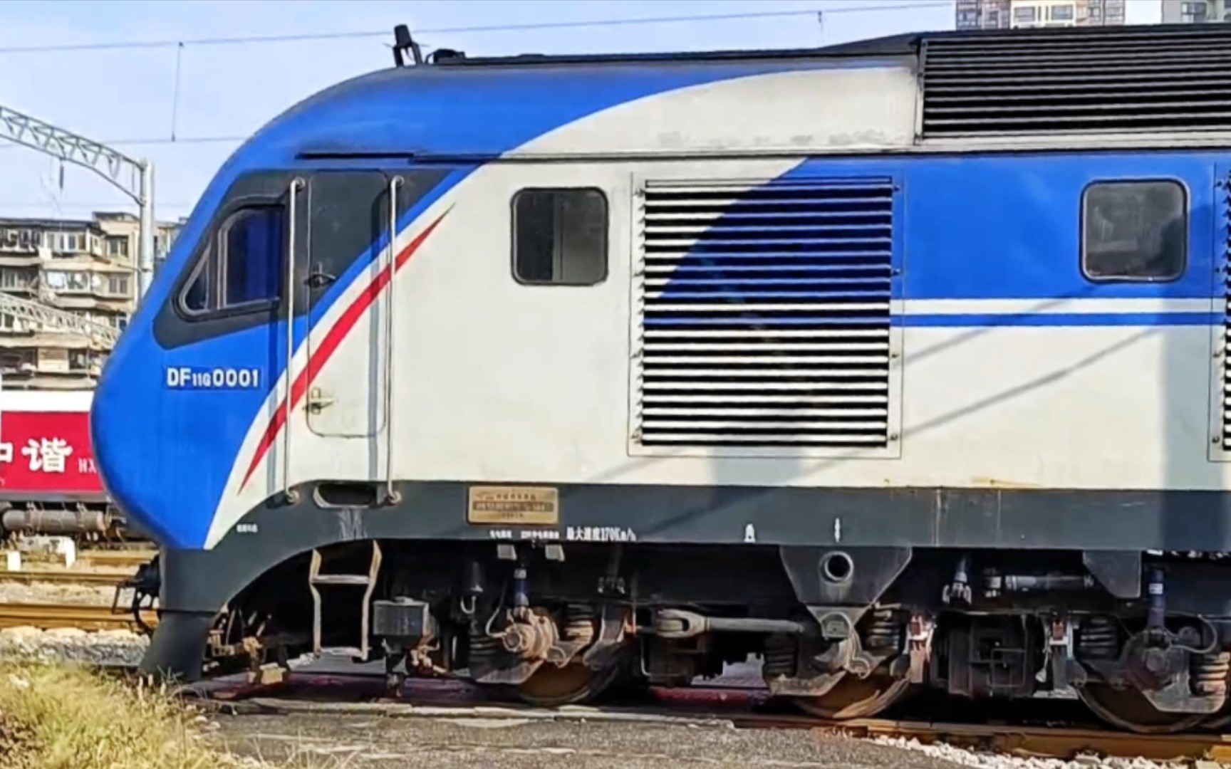 初组猪df11g0001 df11g0002!请给我一个不拍猪王的理由!