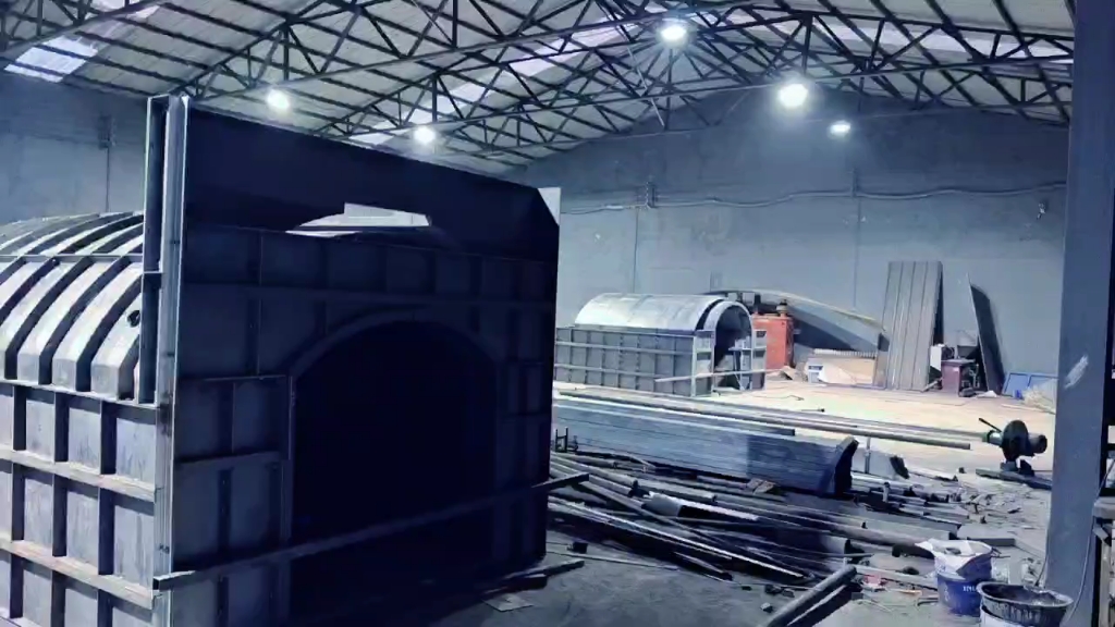 水泥墓室模具生产源头厂家