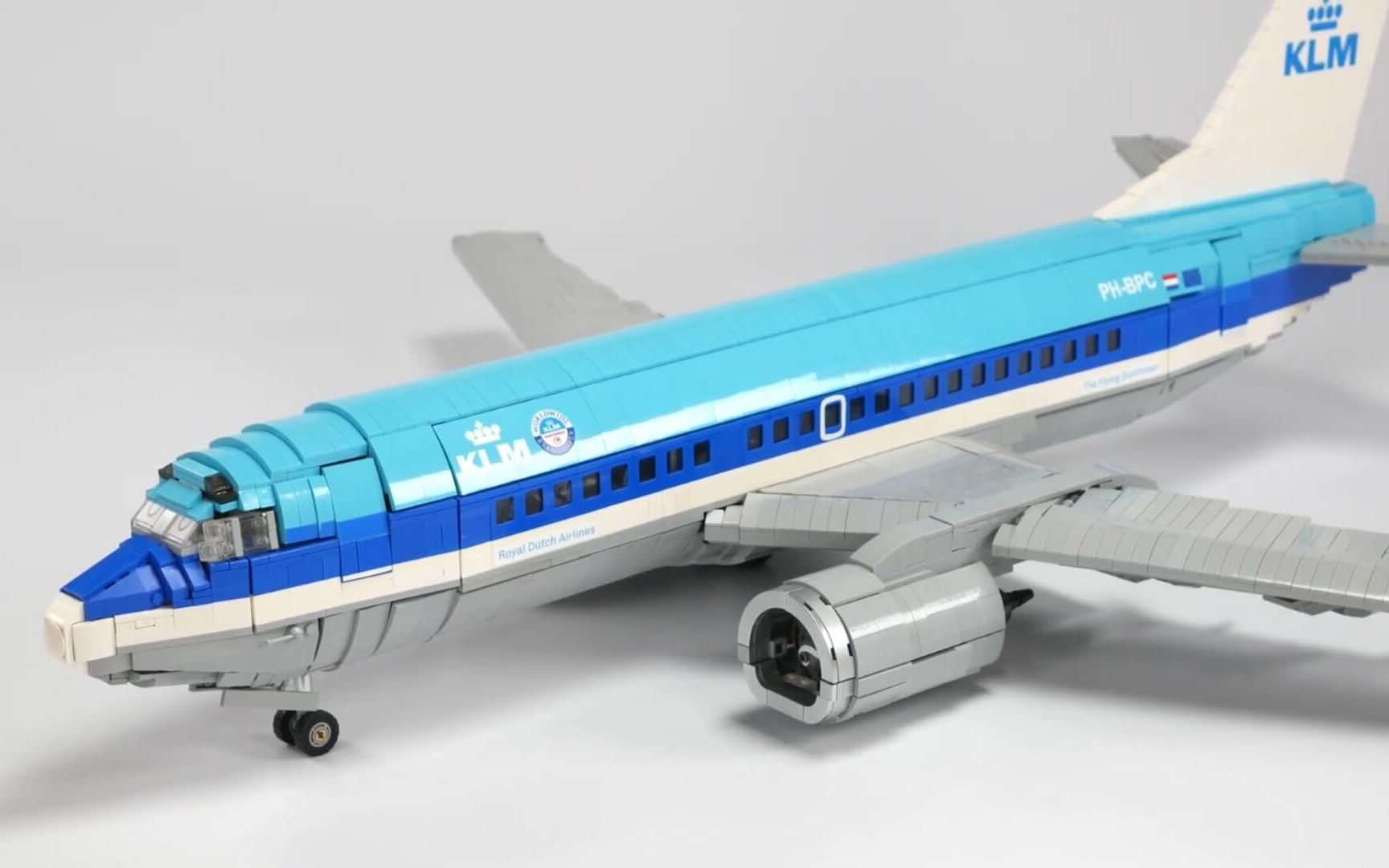 荷兰航空 波音 737-300 人仔比例 2500 零件 lego乐高 technic科技