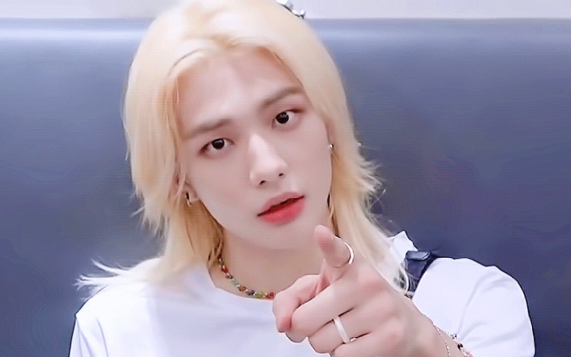 【黄铉辰】金发时期talker舔颜向cut