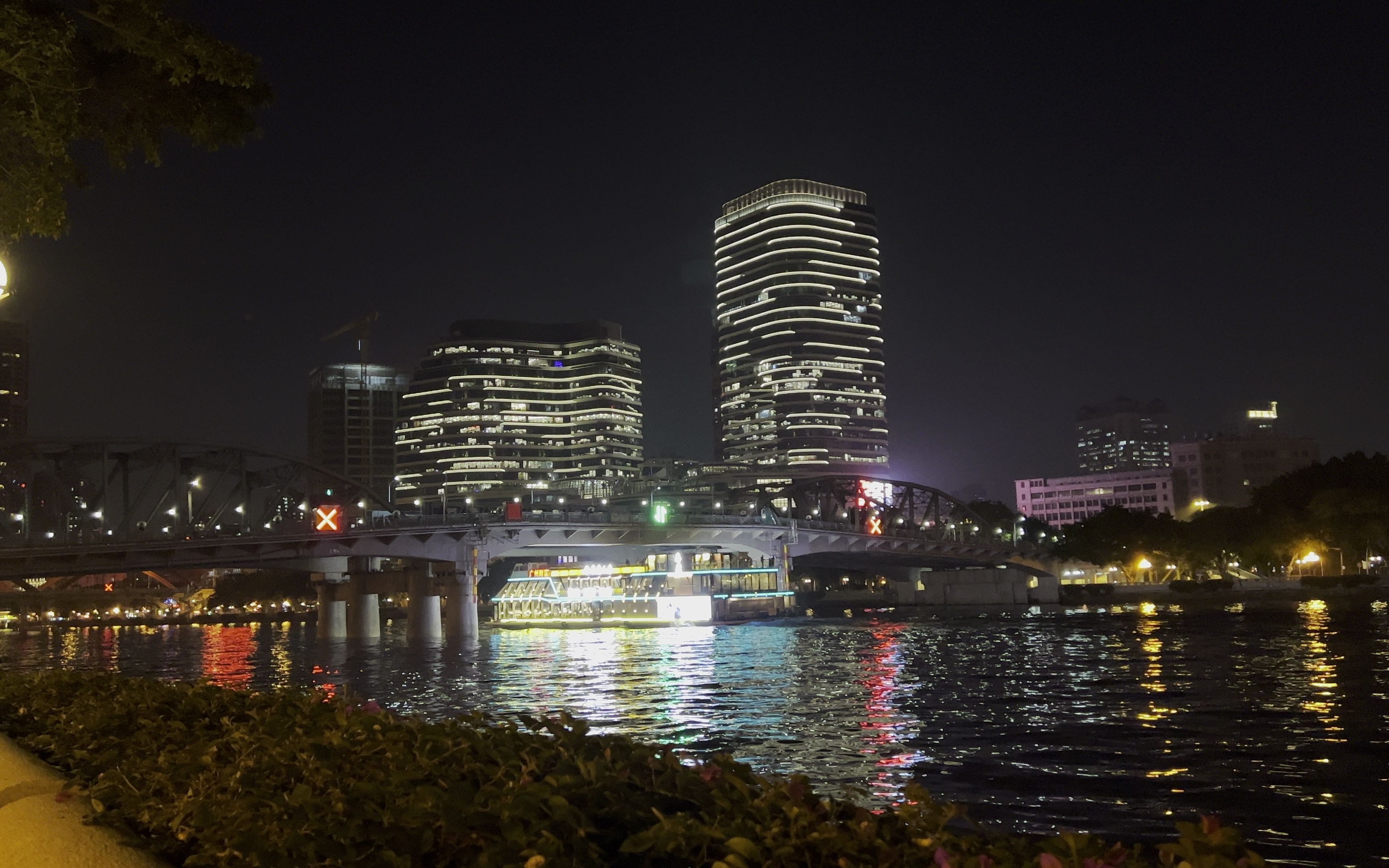 超高动态原片摄影】【hdr】广州市海珠区江边看到的珠江美丽夜景
