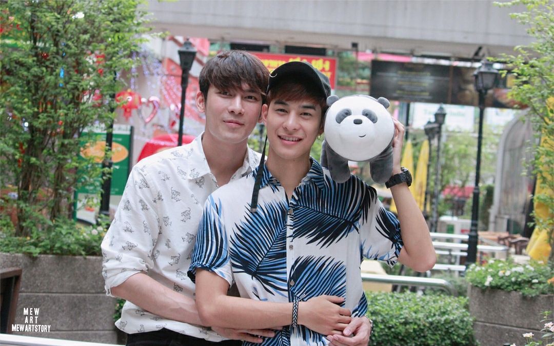 《爱的着陆》mewart直播秀恩爱