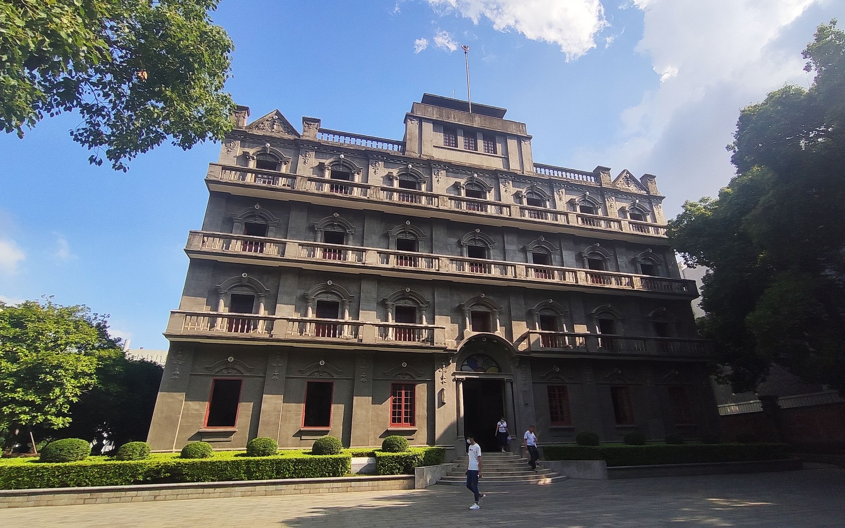 实拍南昌起义指挥部里面是啥样的,没想到这里面这么大,有96间房