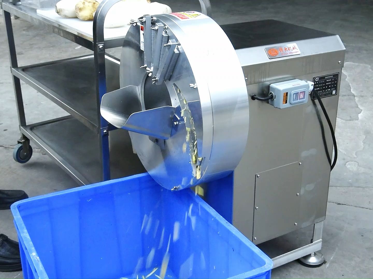 离心定向切丝机多功能生姜萝卜切丝机器,也可用于春笋刨丝刨片