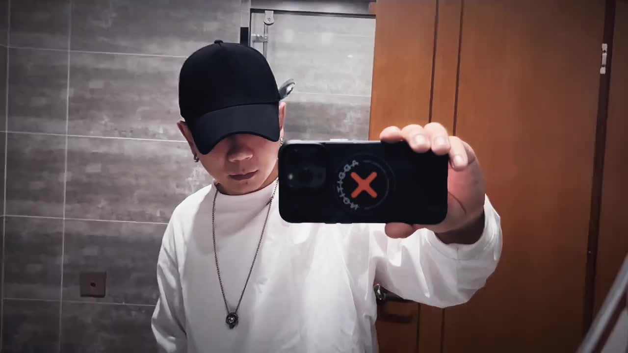 少去跟爸妈说难过的事他们帮不上忙也会睡不着觉李聪硕