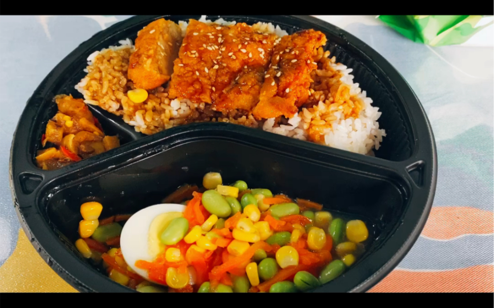 来个德克士鸡排饭