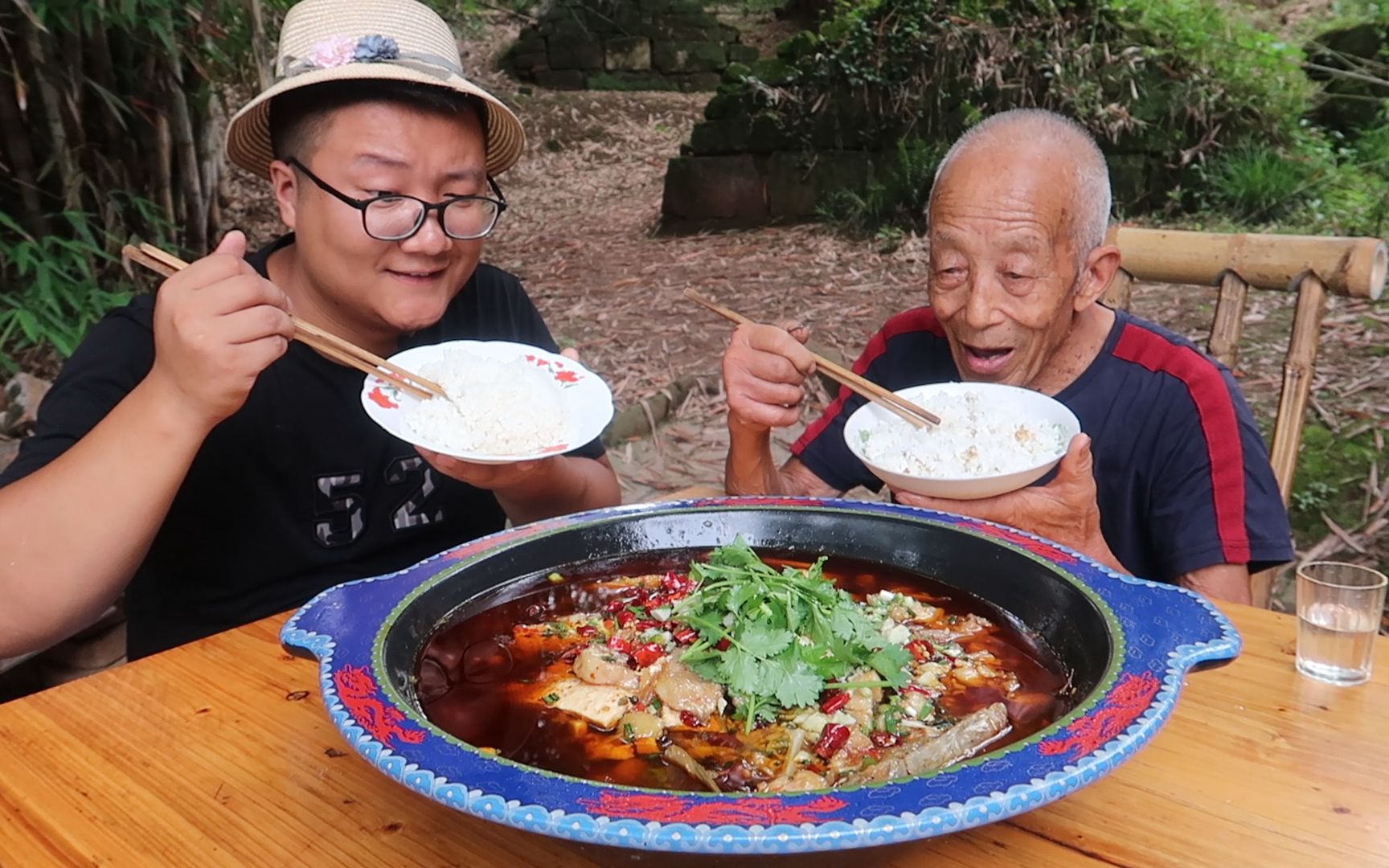 重庆江湖菜三溪口“豆腐鱼”教程,鱼肉嫩滑入味,豆腐鲜嫩多汁哔哩哔哩bilibili