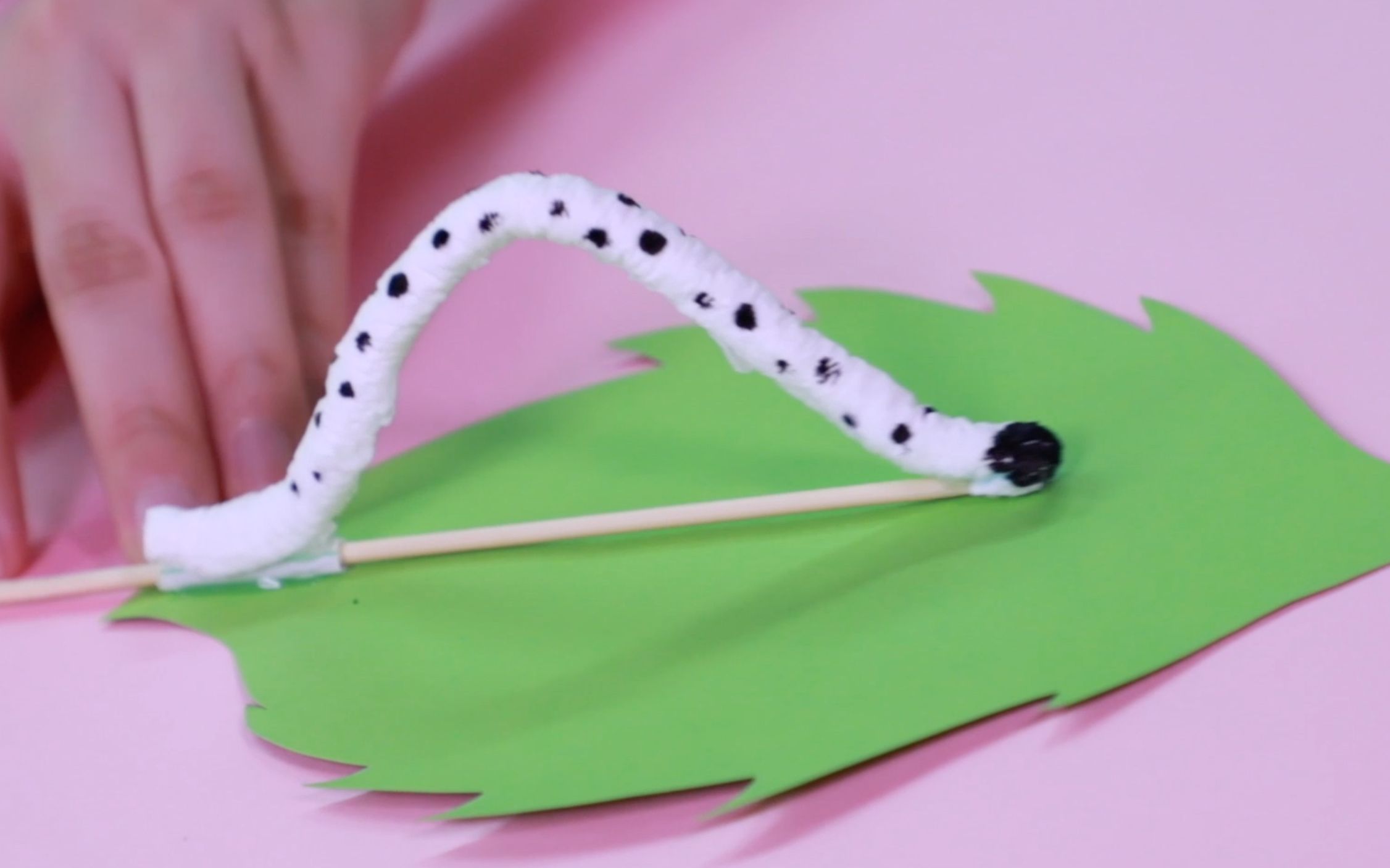 教你折一个趣味十足的毛毛虫,你在家也能做,玩过都说好