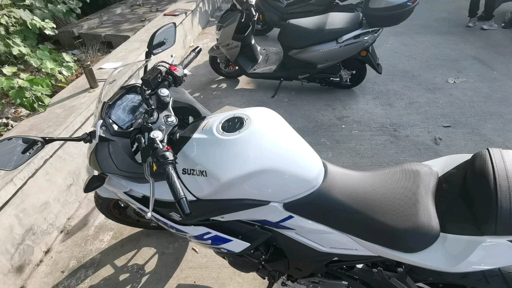 【gsx-250r】小小r終於到啦,提車搖號記錄