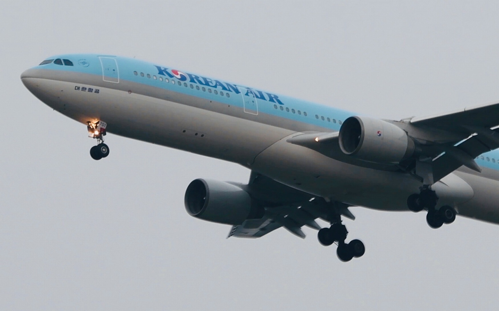 「4k60p」大韩航空a330-300hl7701降落首都机场_哔哩哔哩_bilibili