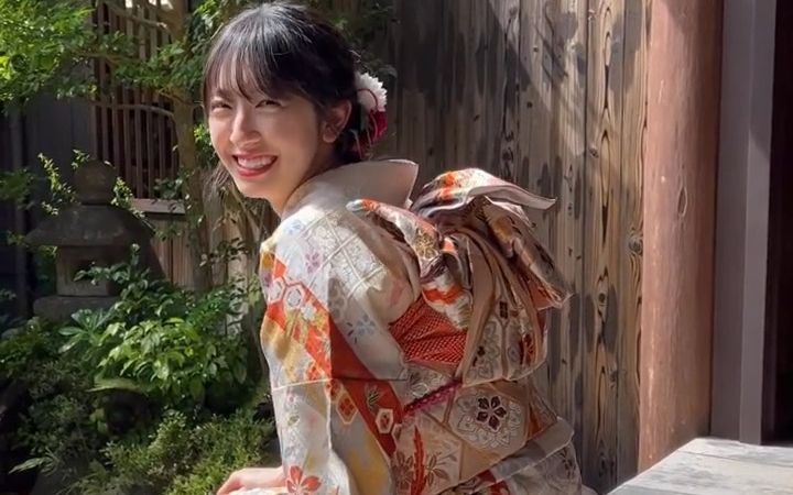 [图]【金村美玖】「緣廊回首」金村美玖1st写真集