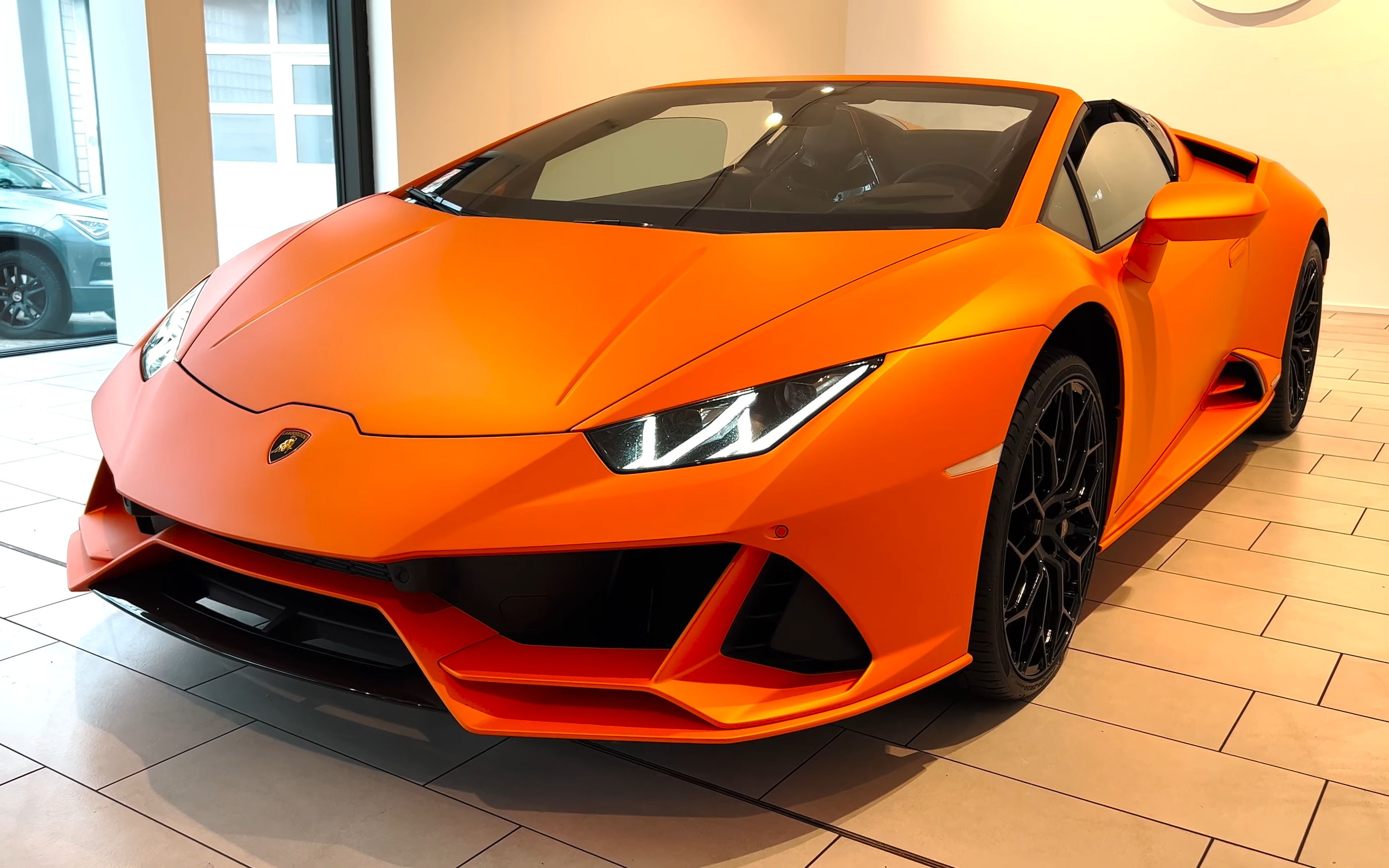 【超级 跑车】2023款 兰博基尼-huracan evo spyder!