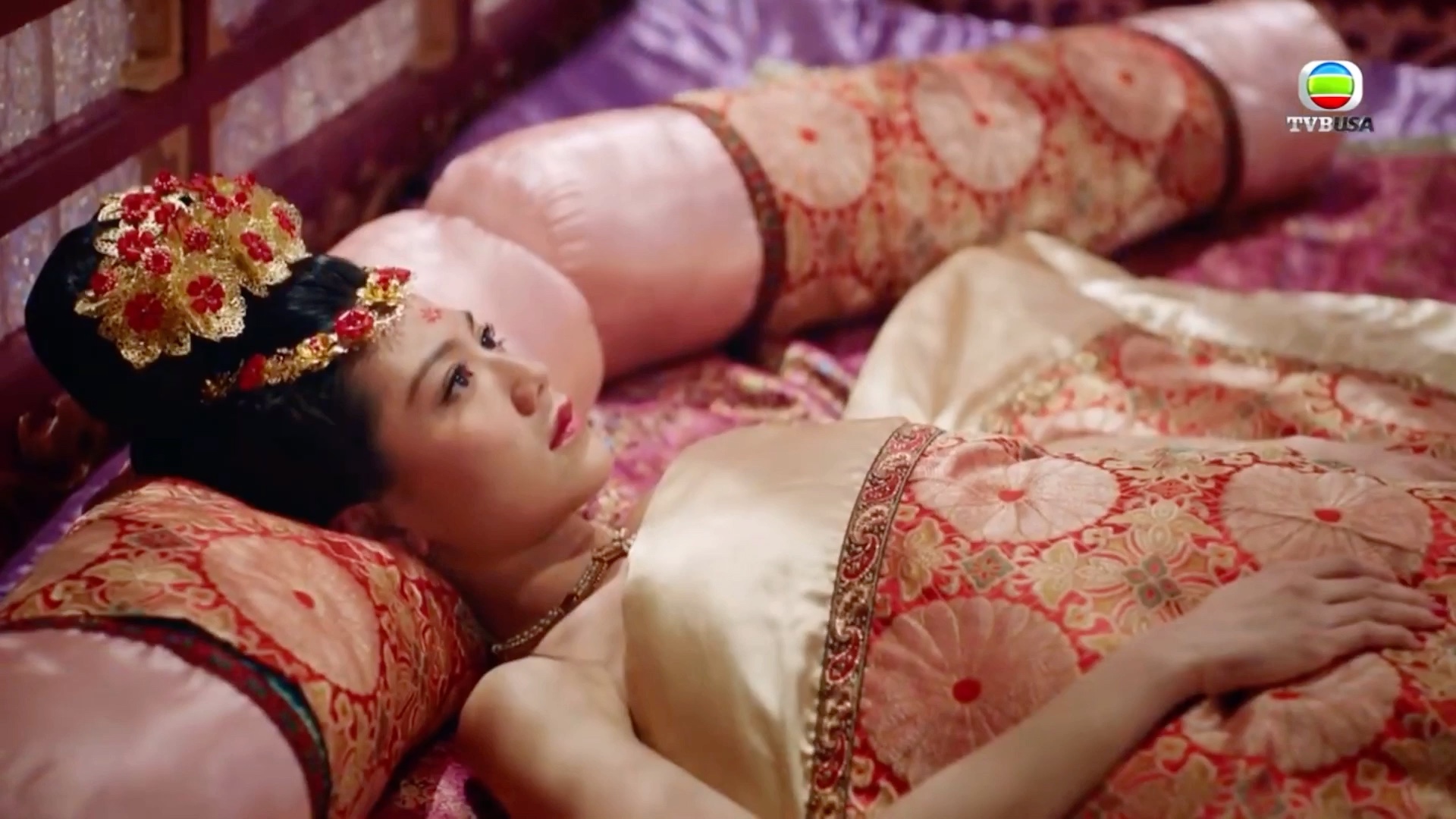 宫心计2深宫计洞房花烛夜周秀娜受尽凌辱