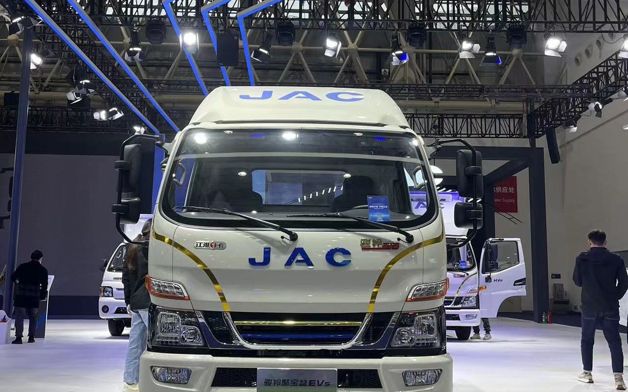 换电轻卡能否代替充电车型?江淮1卡骏铃聚宝盆ev5优势在哪?