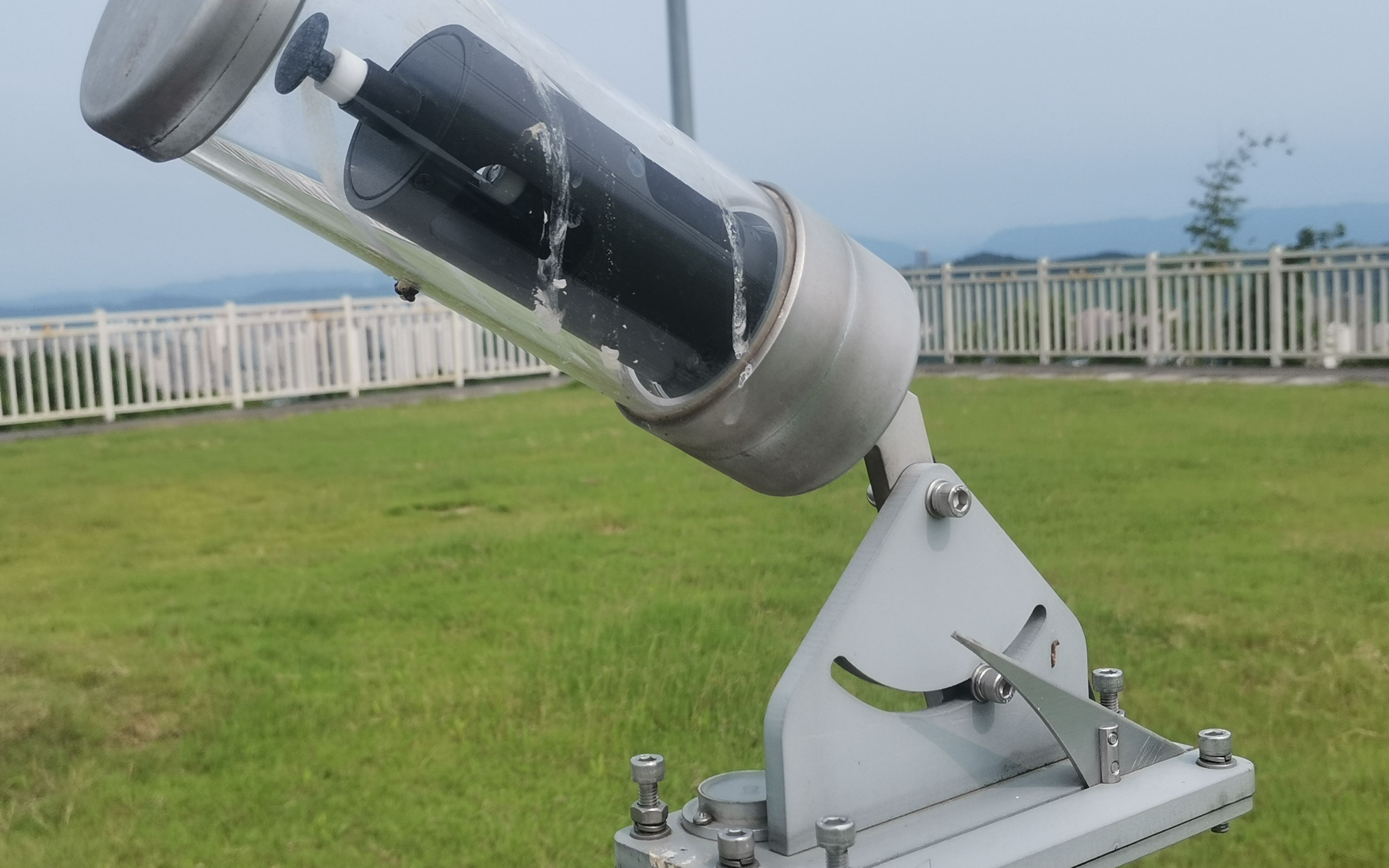 光电式数字日照计介绍