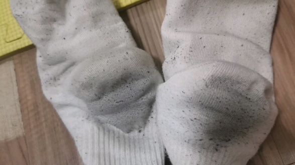 不洗袜子第27天