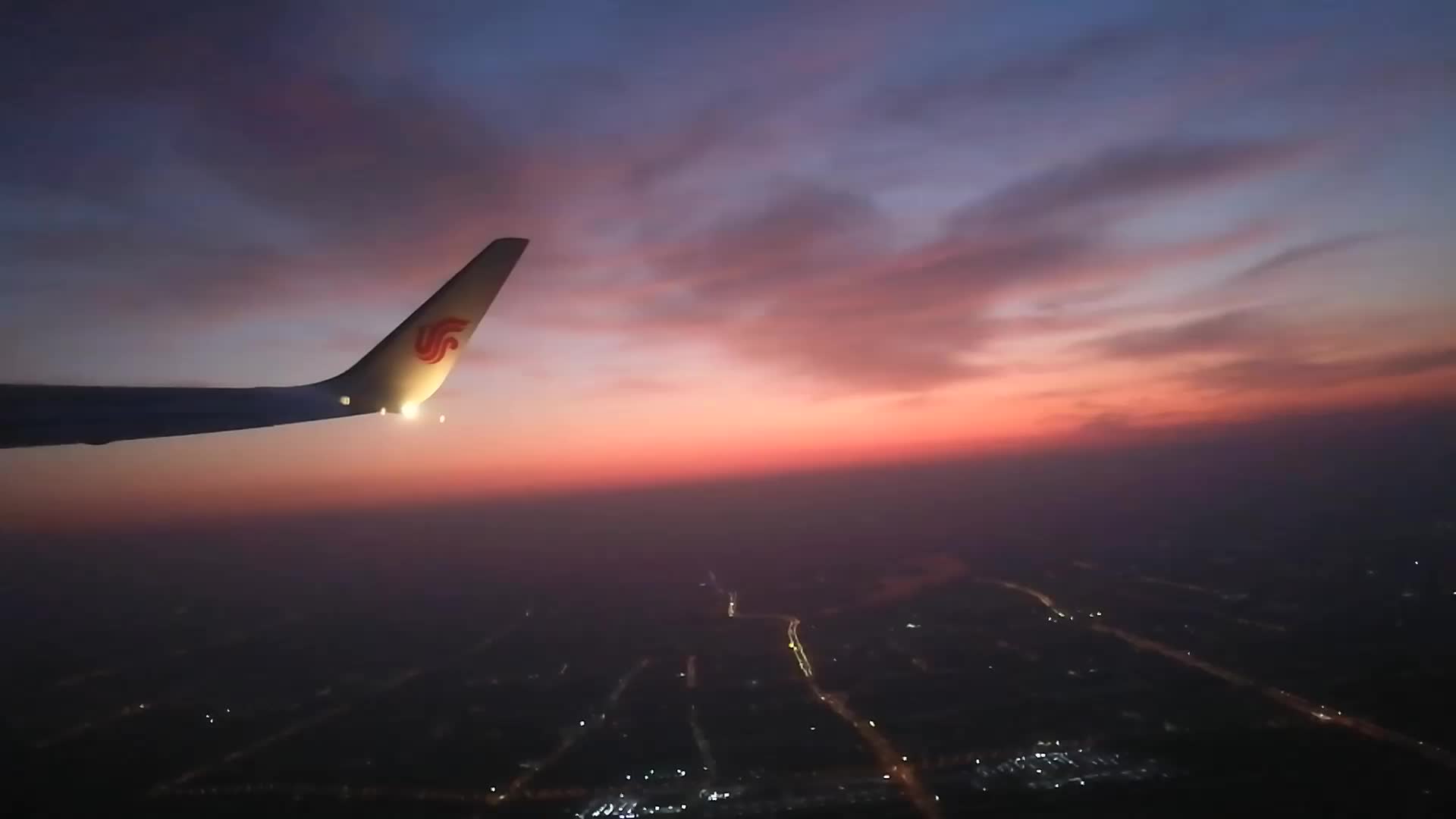 凌晨六点的北京首都机场