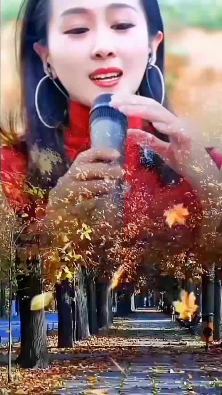 好声音92大涵涵69696069每天下午4点户外 《秋恋》