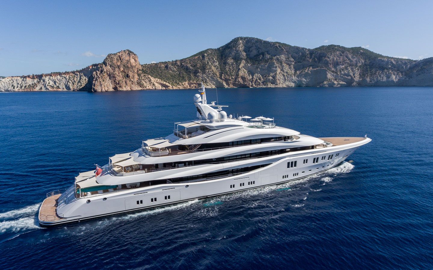 2015 LURSSEN 91m  LADY LARA哔哩哔哩bilibili