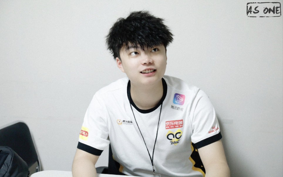 qghappy.mojo(末将) 坚持不吃夜宵三十天之第二天 191713