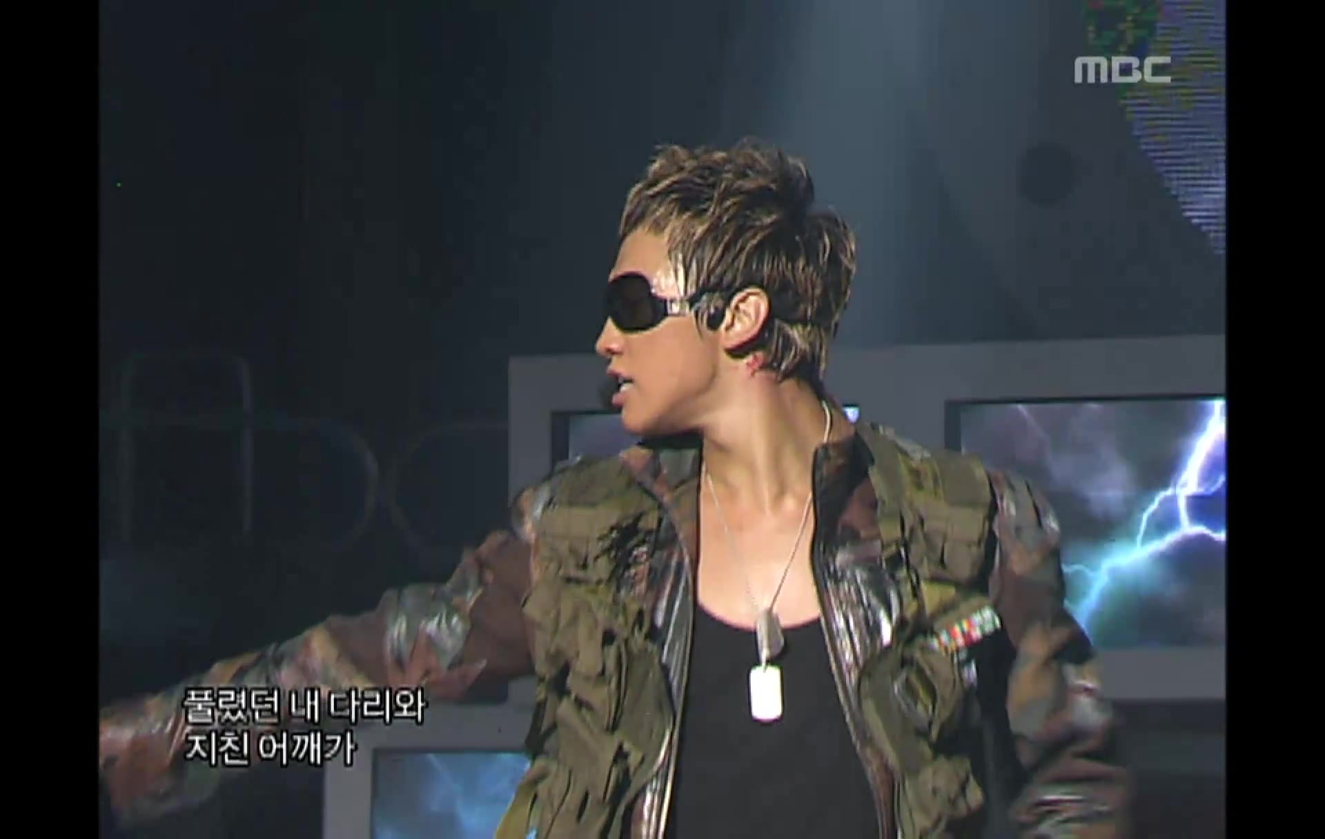 [图]（K-POP现场）Rain - 《I'm Coming》,  Music Core 20061014