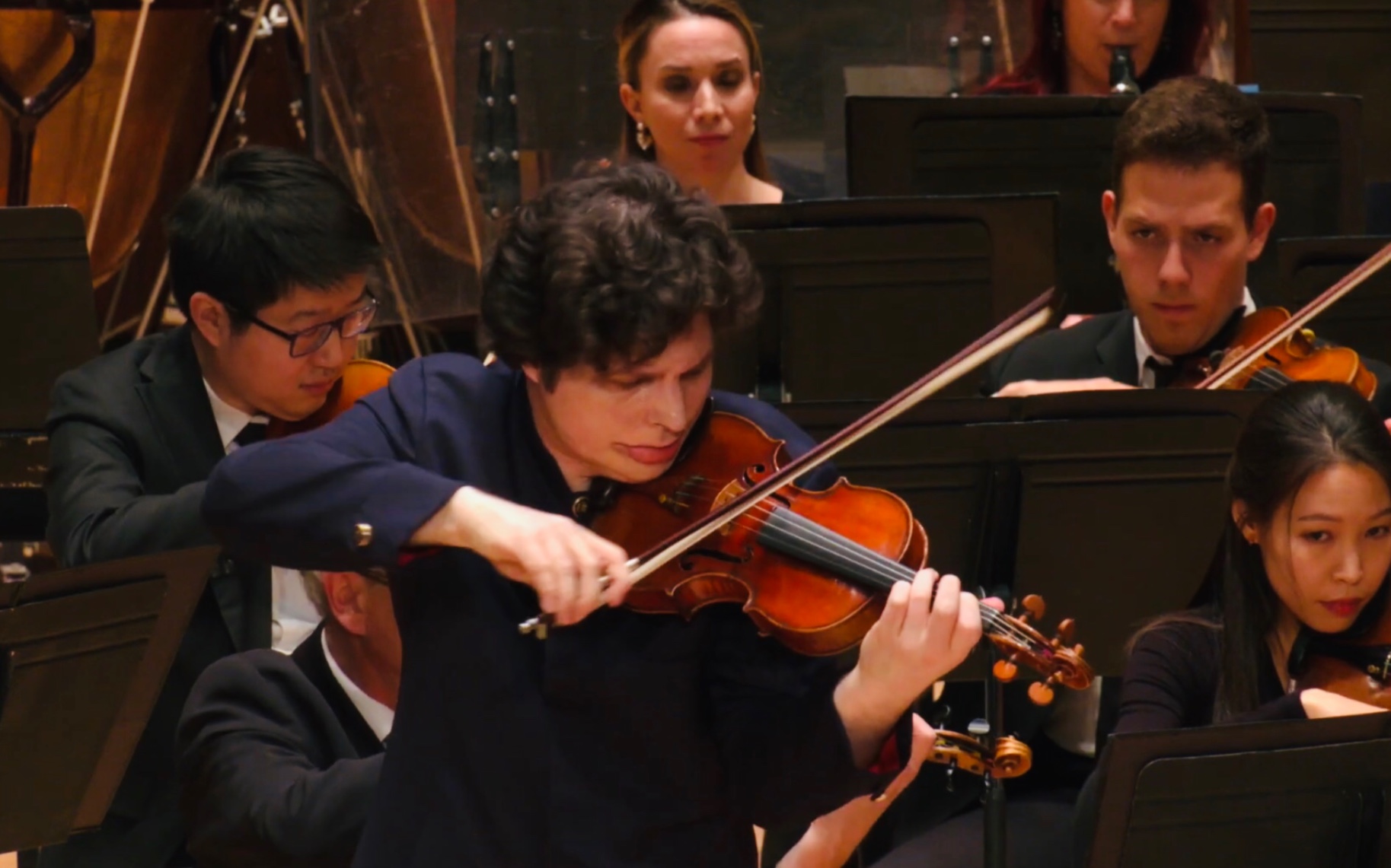 [图]奥古斯丁 & 帕格尼尼-D大调第一小提琴协奏曲｜Augustin Hadelich & Paganini - Violin Concerto No.1