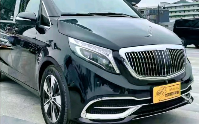 奔驰金冠v260l配色,深圳限量10台,价格美丽,先到先得