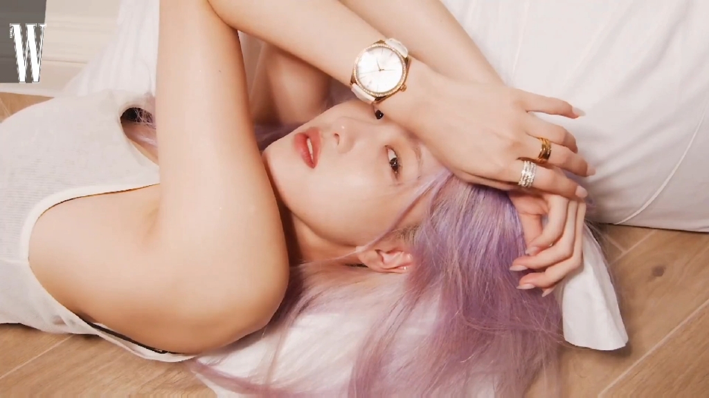 79ros07朴彩英ysl广告粗剪79_哔哩哔哩_bilibili