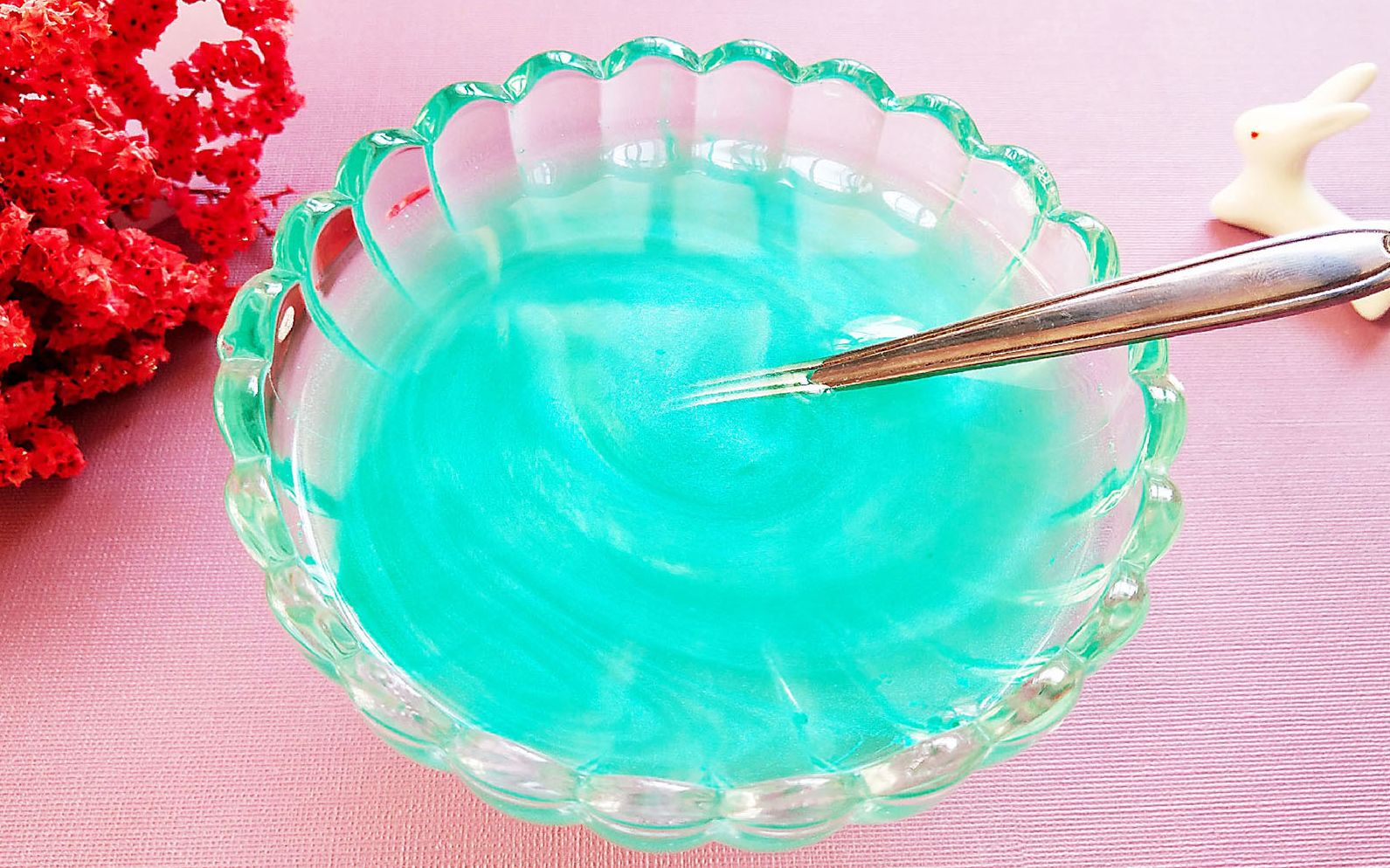 想用新买的胶水做假水,结果它成了水弹~em那就洗洗泥吧