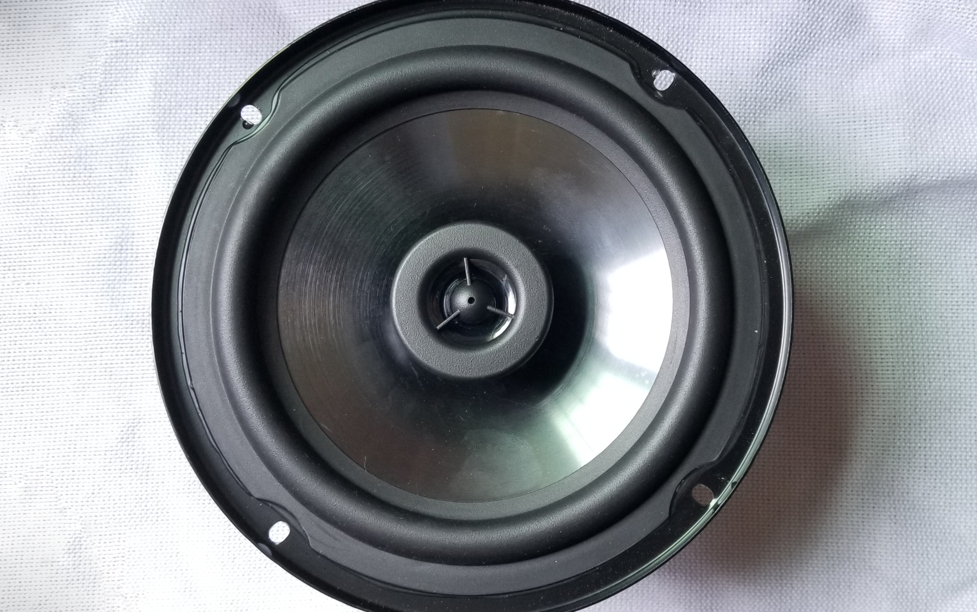 汽车后门同轴喇叭需要功放推吗百科在线