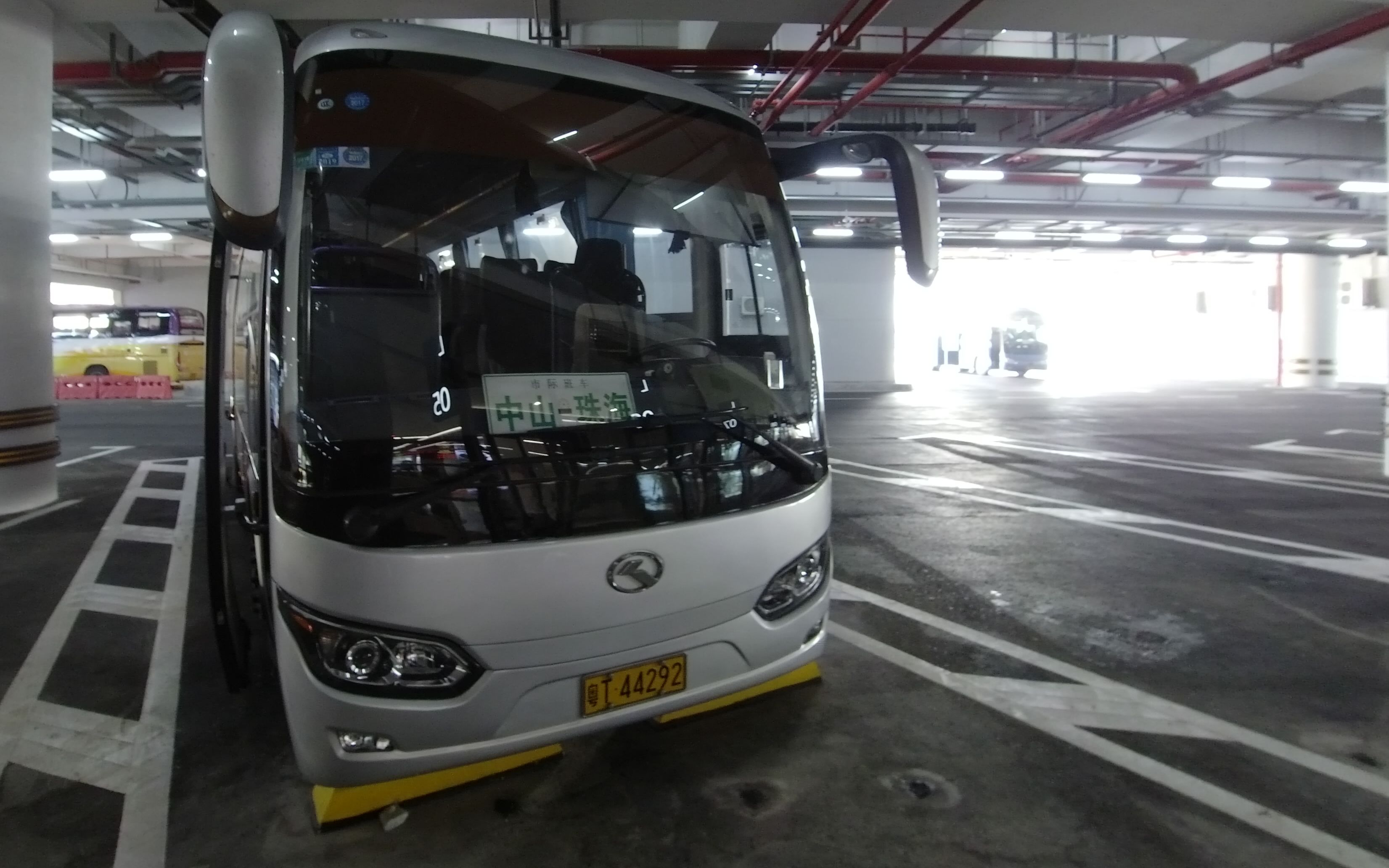 【zxpov-11】客运班车 港珠澳大桥珠海口岸客运站-中山汽车总站 全程