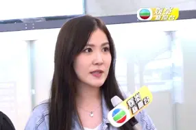 Download Video: 【娛樂新聞報道】宣萱劉佩玥八號風球飛布拉格 機場巧遇曹永廉邀約一同慶生