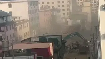 Скачать видео: 果敢老街开始大肆重建和改造。