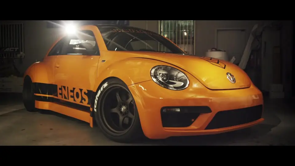 SEMA Show 2014 : la Volkswagen Beetle vue par Tanner Foust et Rauh-Welt  Begriff