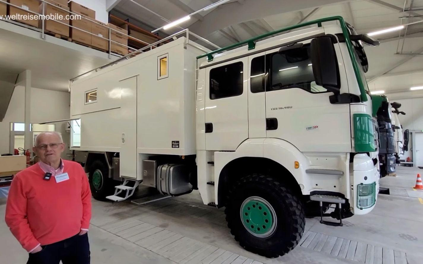 man tgs 4x4越野房车