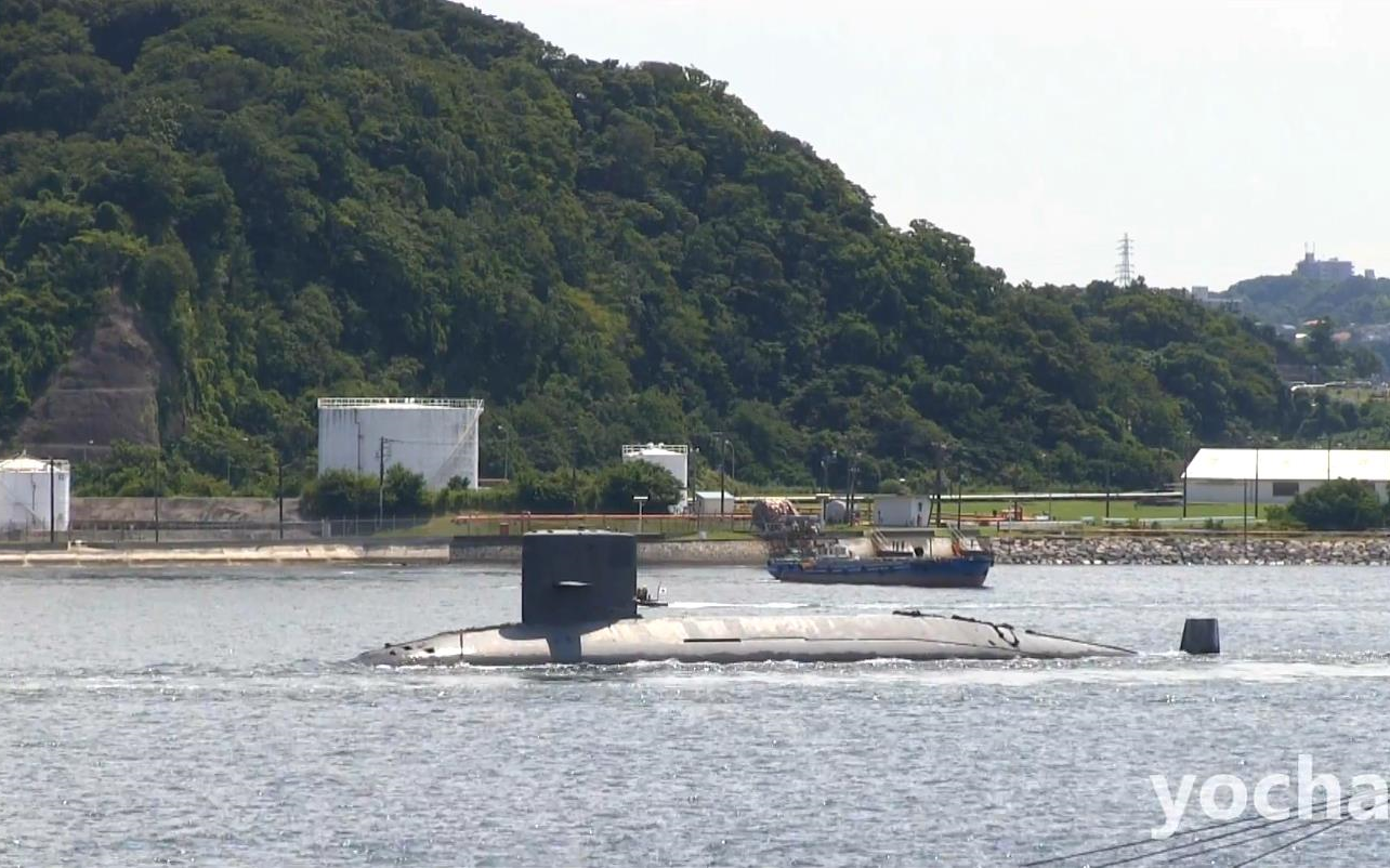 已退役春潮级常规多用途攻击潜艇若潮号ss5872015827