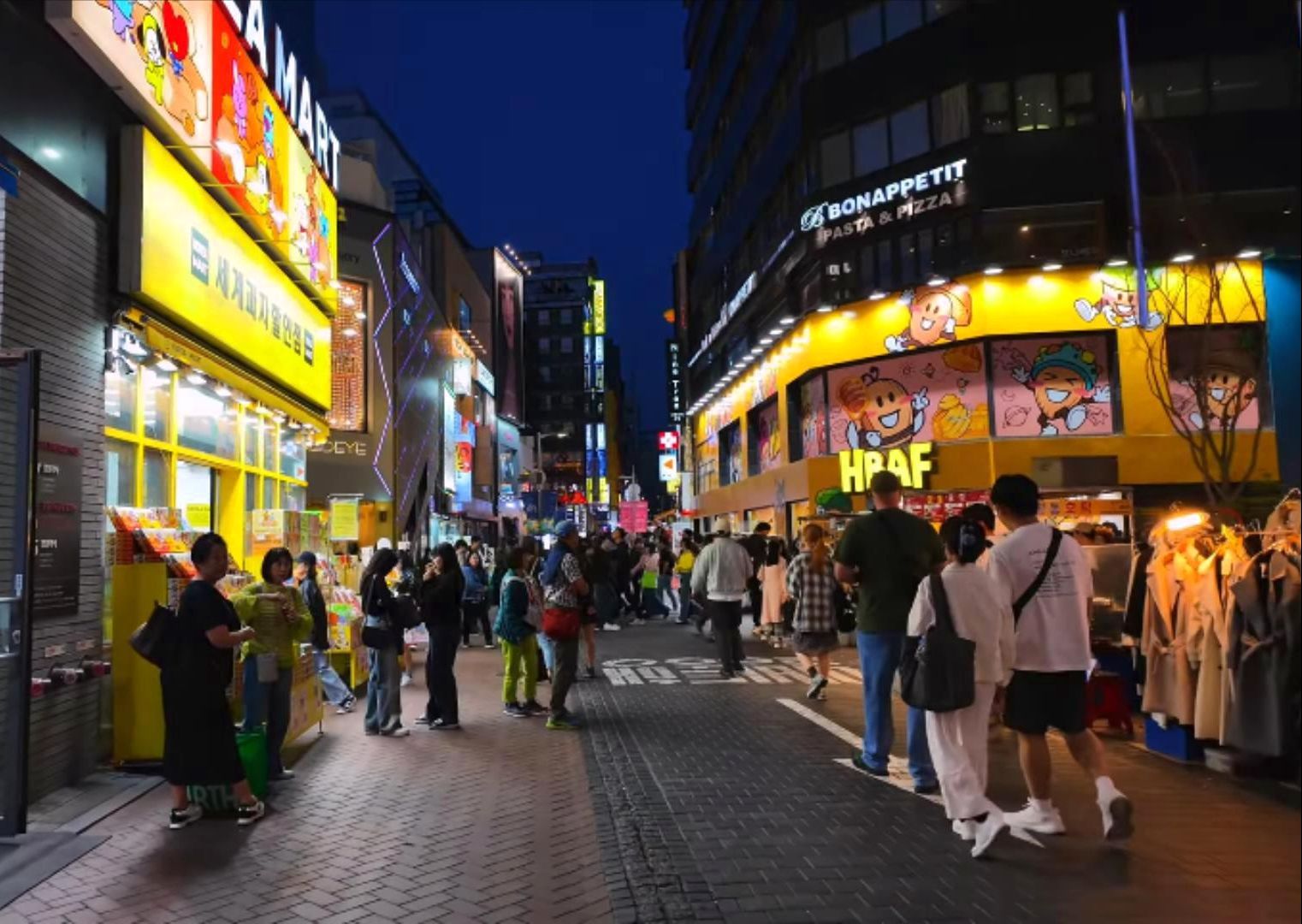 【4k60帧】超清:韩国首尔—明洞购物街