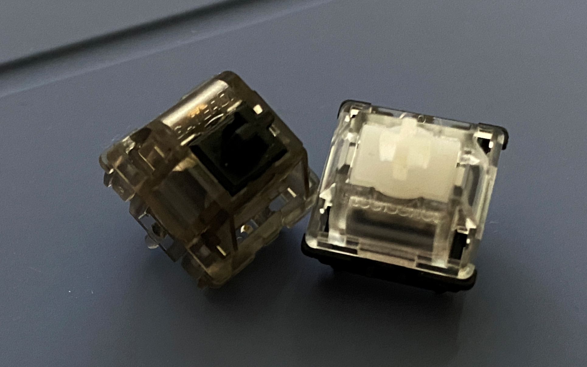 佳达隆ink黑轴与赛睿磁轴声音对比