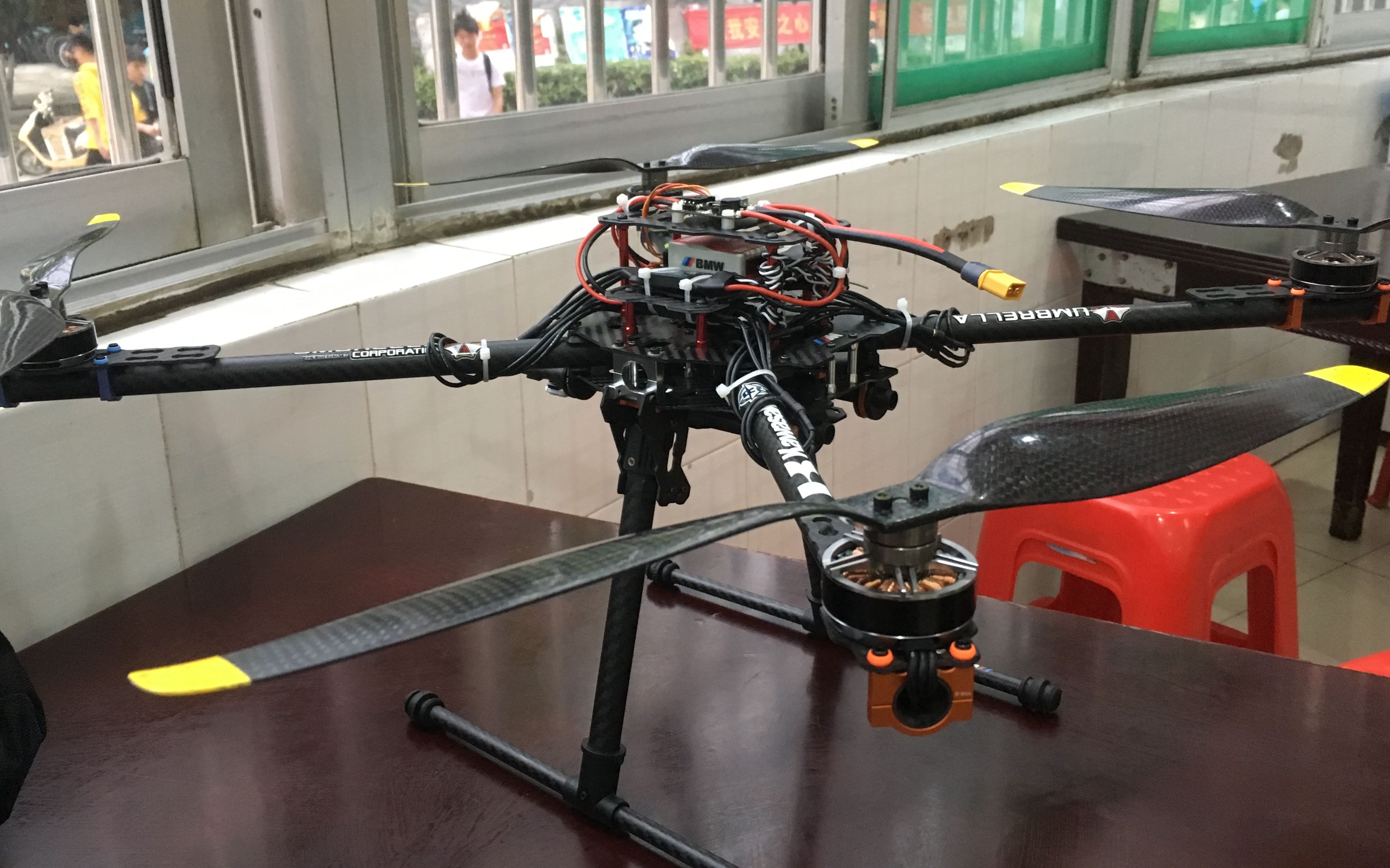 超大?自制无人机 飞越650