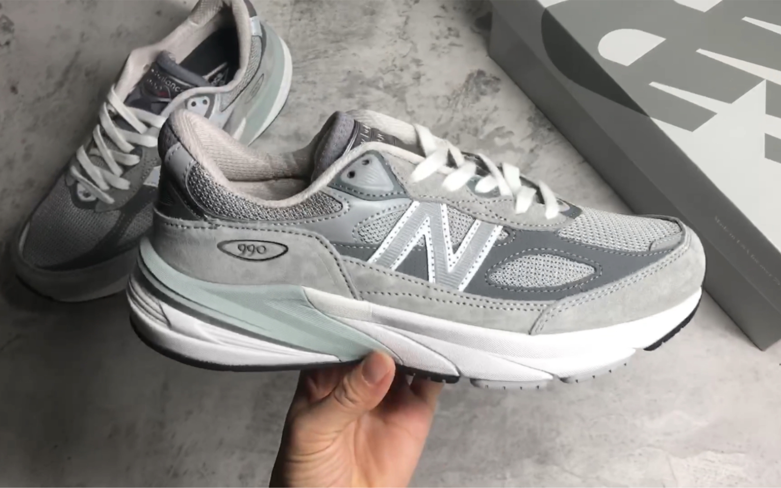 【全方位实拍】new balance 990 v6 复古慢跑鞋 灰色