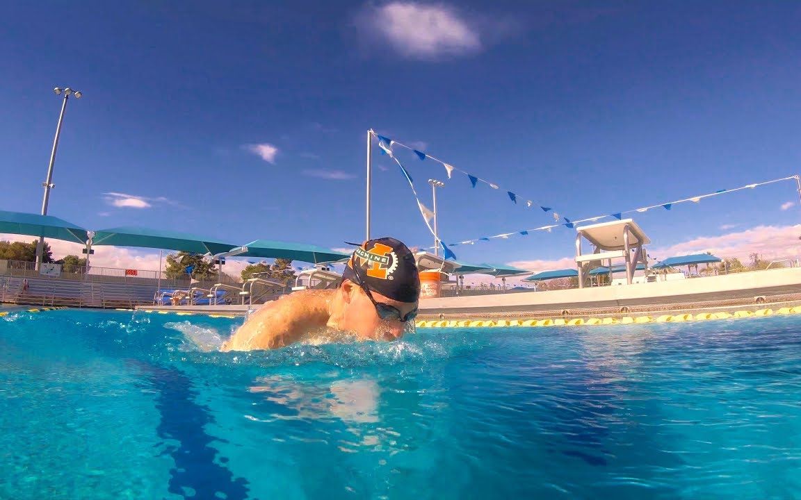 swimming  turns  freestyle flip turn step 3