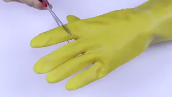 今天才知道 破洞橡胶手套剪一刀 别提多实用 解决全家大麻烦 哔哩哔哩 Bilibili