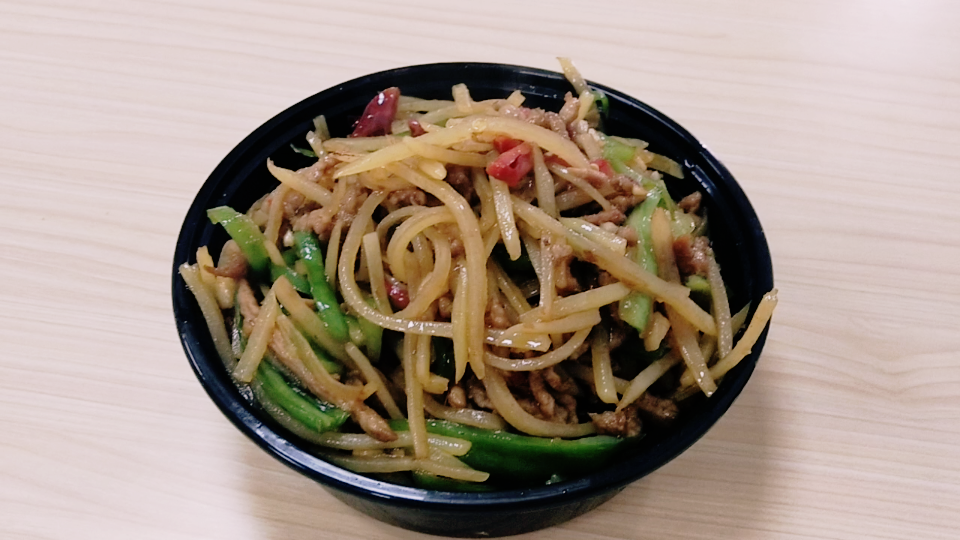 同心园の土豆肉丝盖饭