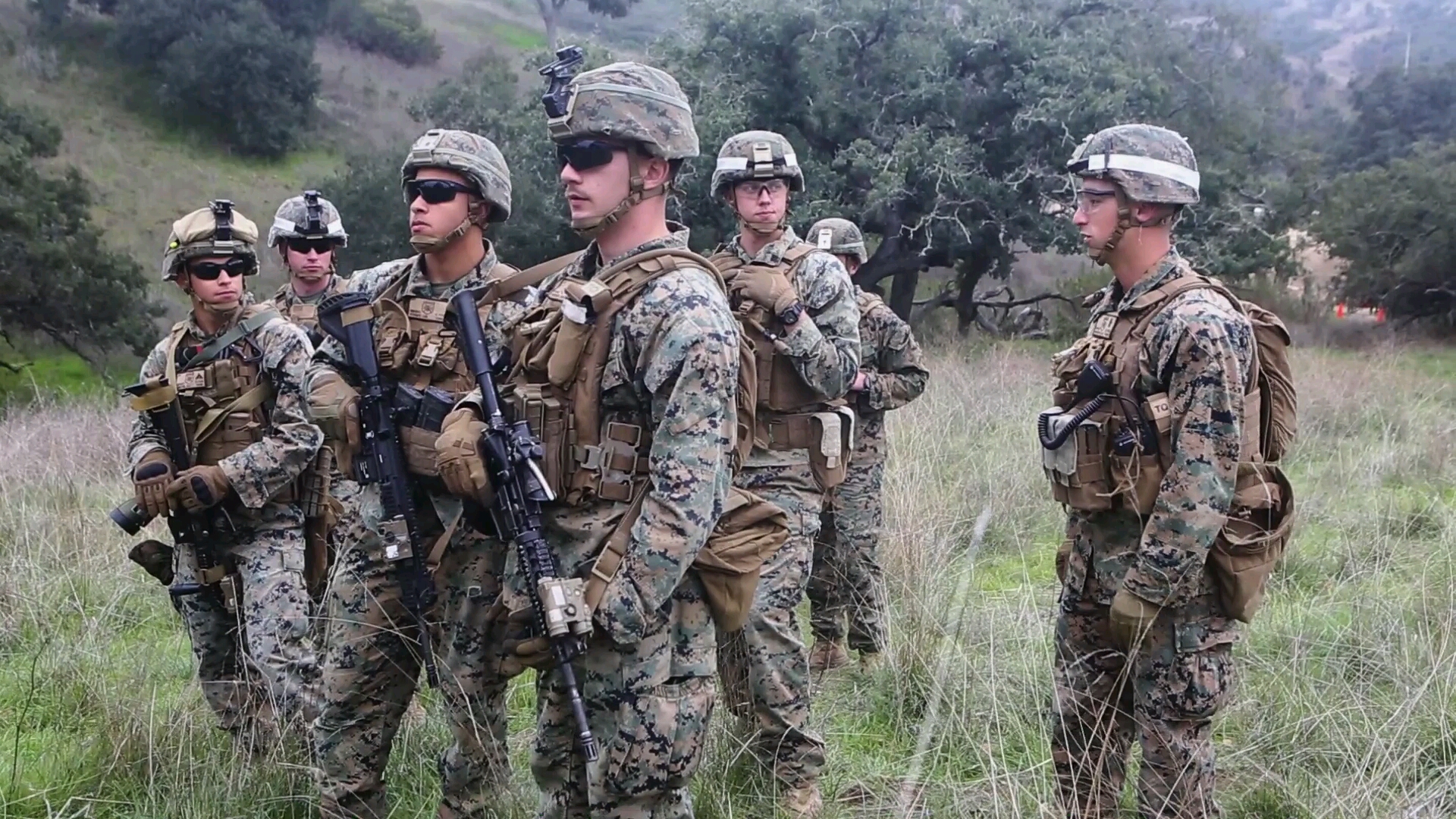 海军陆战队铁拳2020美国海军陆战队第一师第二团第三营g连开展联合