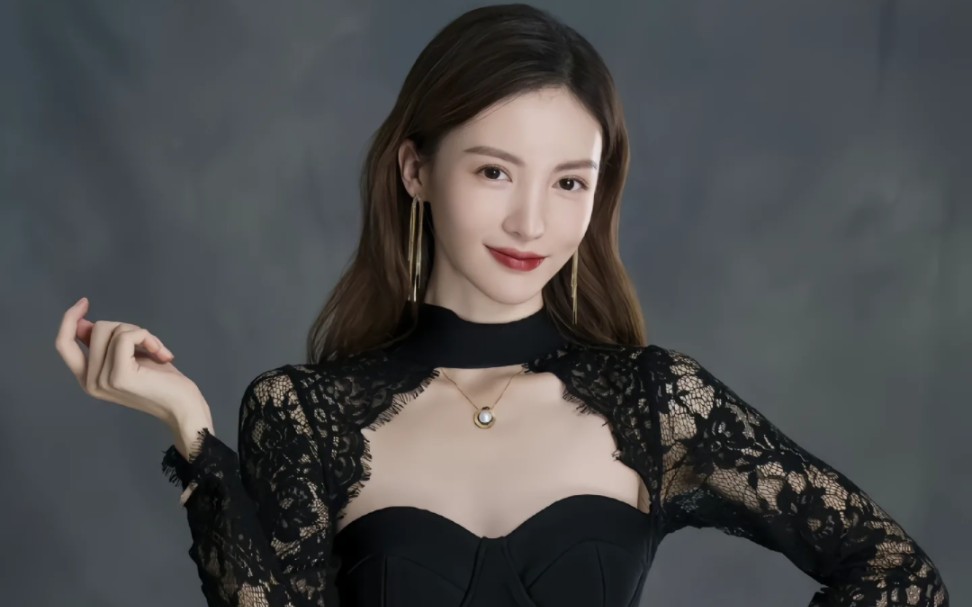 你有被金晨的绝美荷官惊艳到么?拒绝诈骗,从我做起